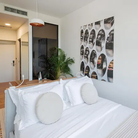 Hotel apartamentowy Retreat Tirana